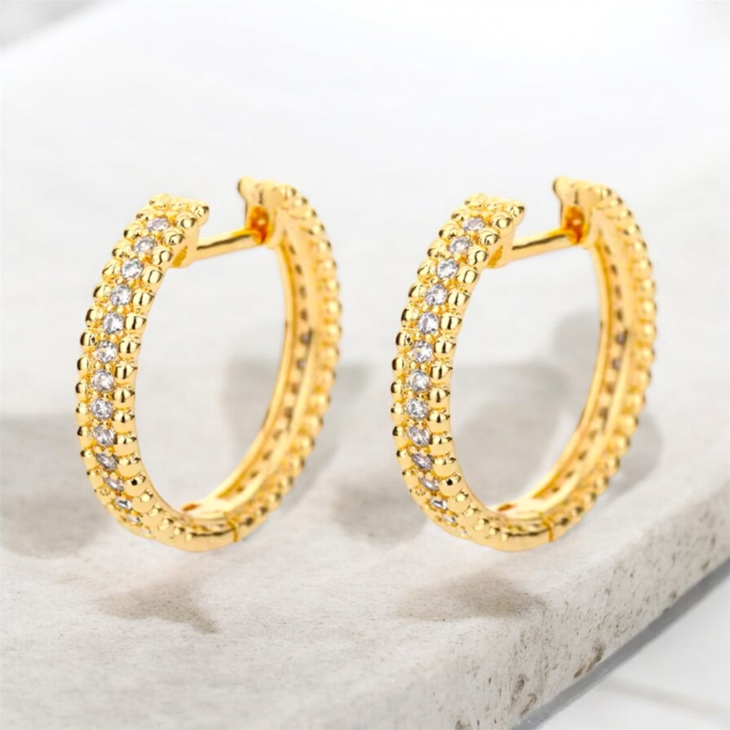 Buenos Aires Medium Pavé Crystal Textured Hoop Earrings