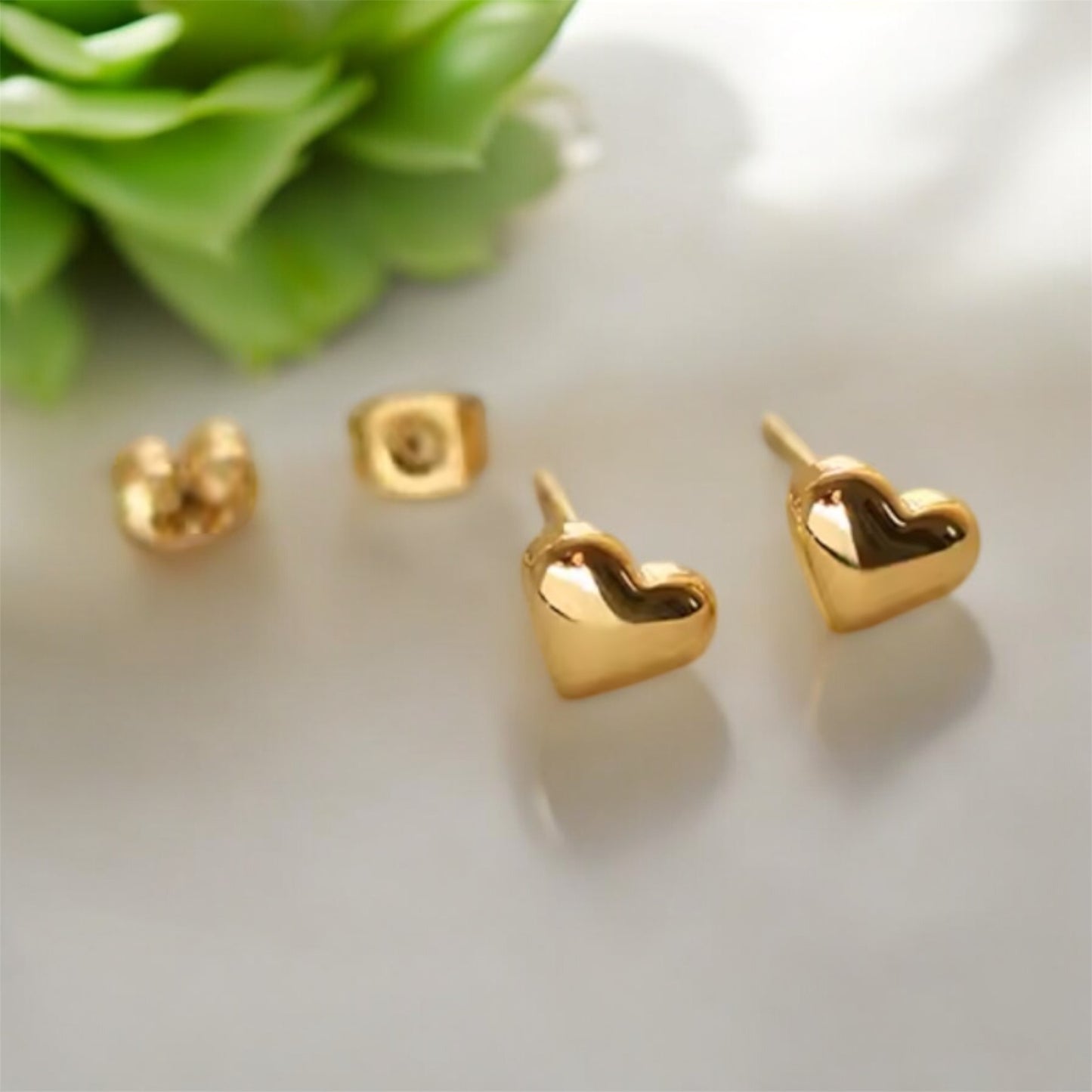 Marbella Dainty Gold Bubble Heart Stud Earrings